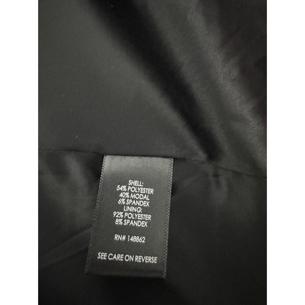 Torrid Black 3/4 Sleeve Blazer, Single Button, Soft, Stretchy Size 3 NWOT - Picture 9 of 10